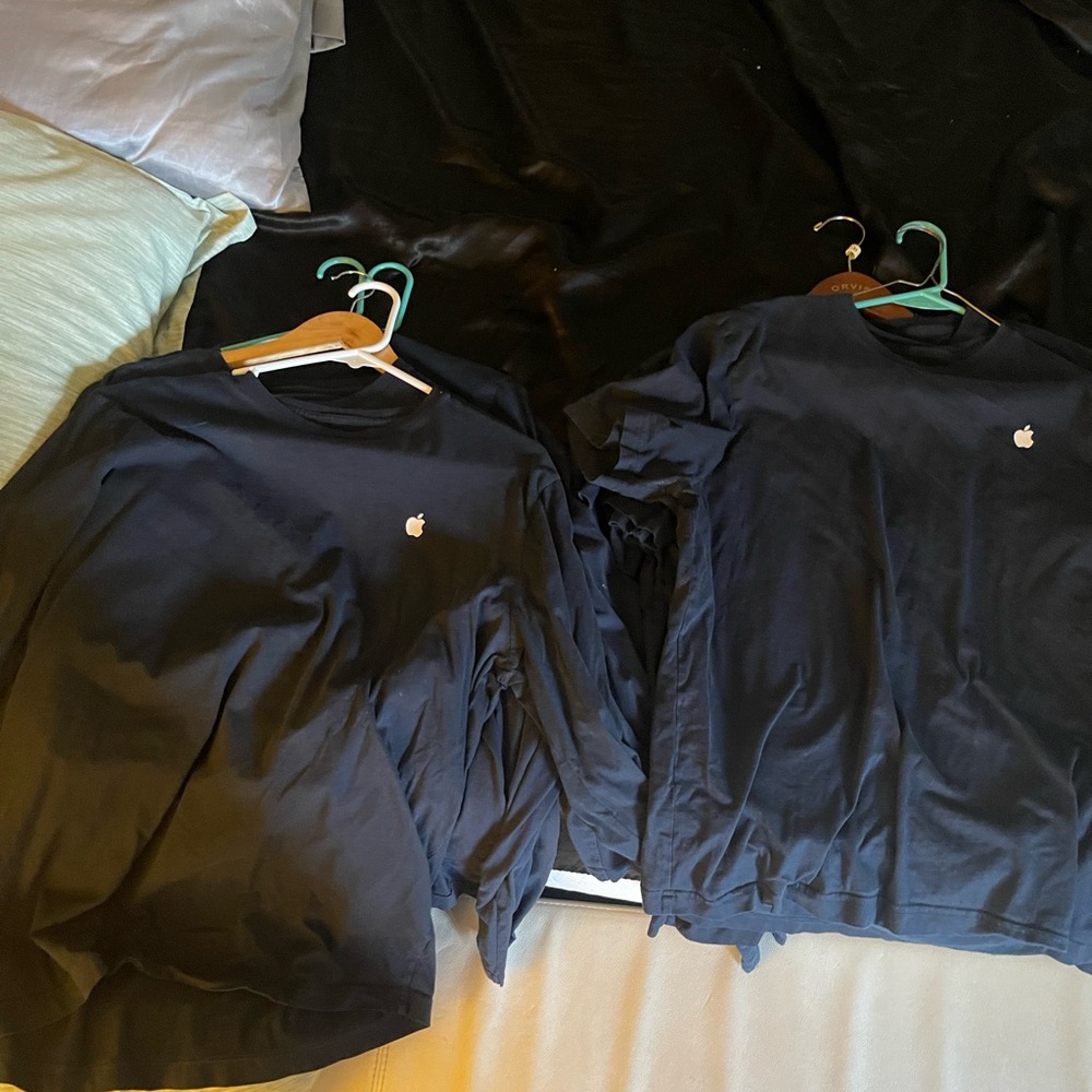 LOT of 21 pieces: Official Apple Store jackets and shirts - Picture 4 of 6
